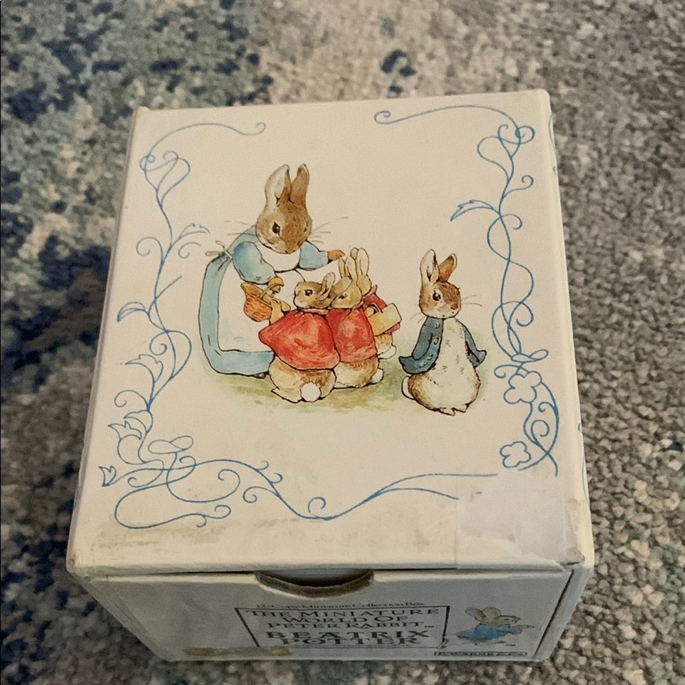 Beatrix Potter Peter Rabbit Miniature Books